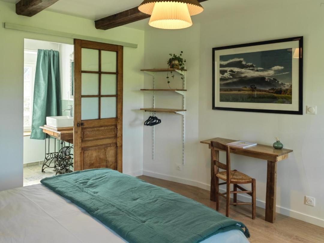 Le Manoir De La Besliere - Et D'hotes Bed & Breakfast